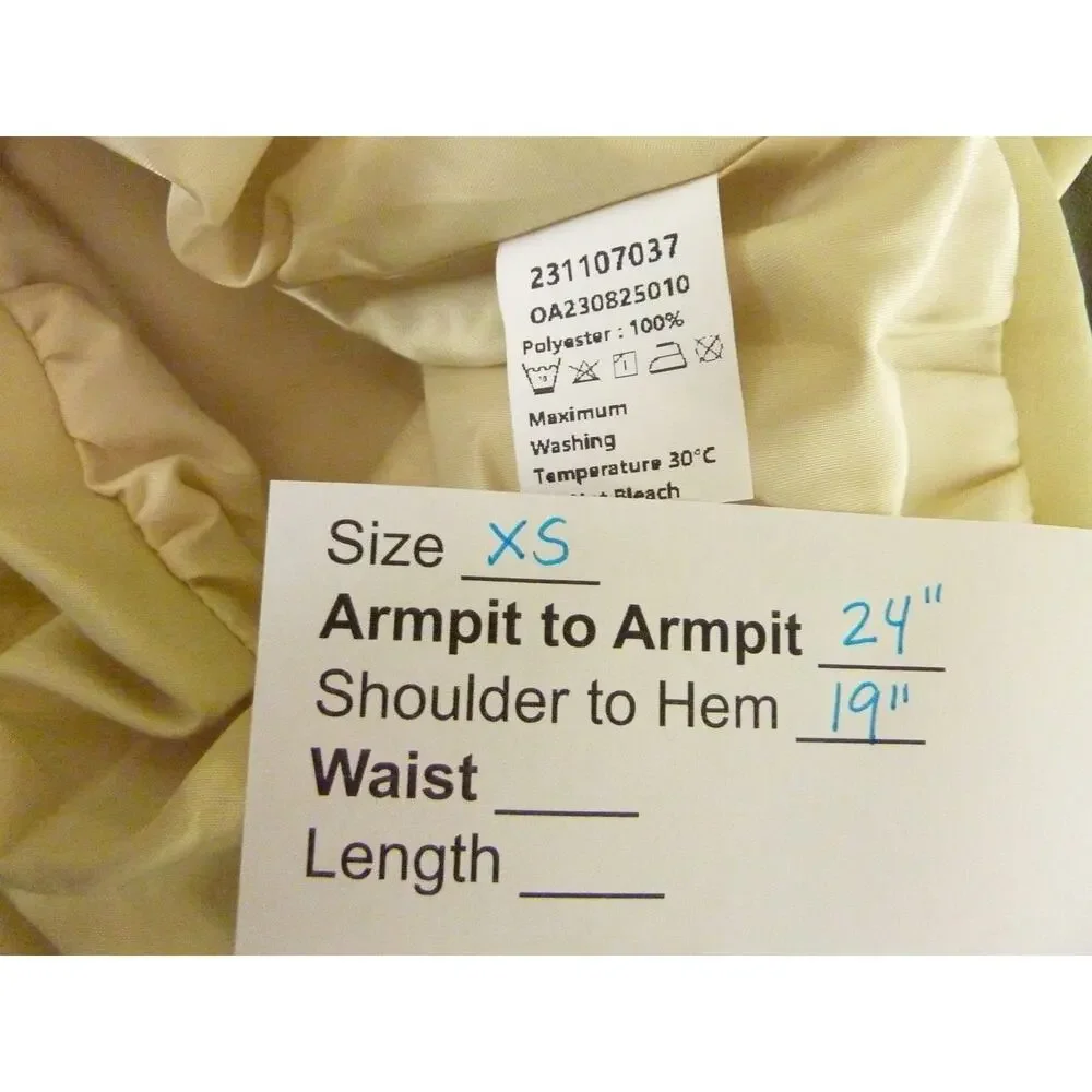 NWT Commense Womens XS Vest Pale Green Boxy Zippered Cargo High Low Bubble Hem